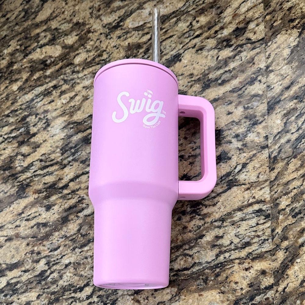 Swig Pink Travel Mug with Handle and straw 32oz